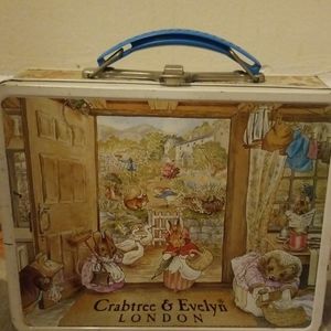 Crabtree & Evelyn London lunch box